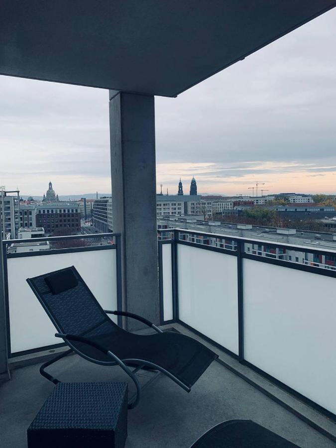 Apartment Mit Penthouse Charakter In Dresda Esterno foto